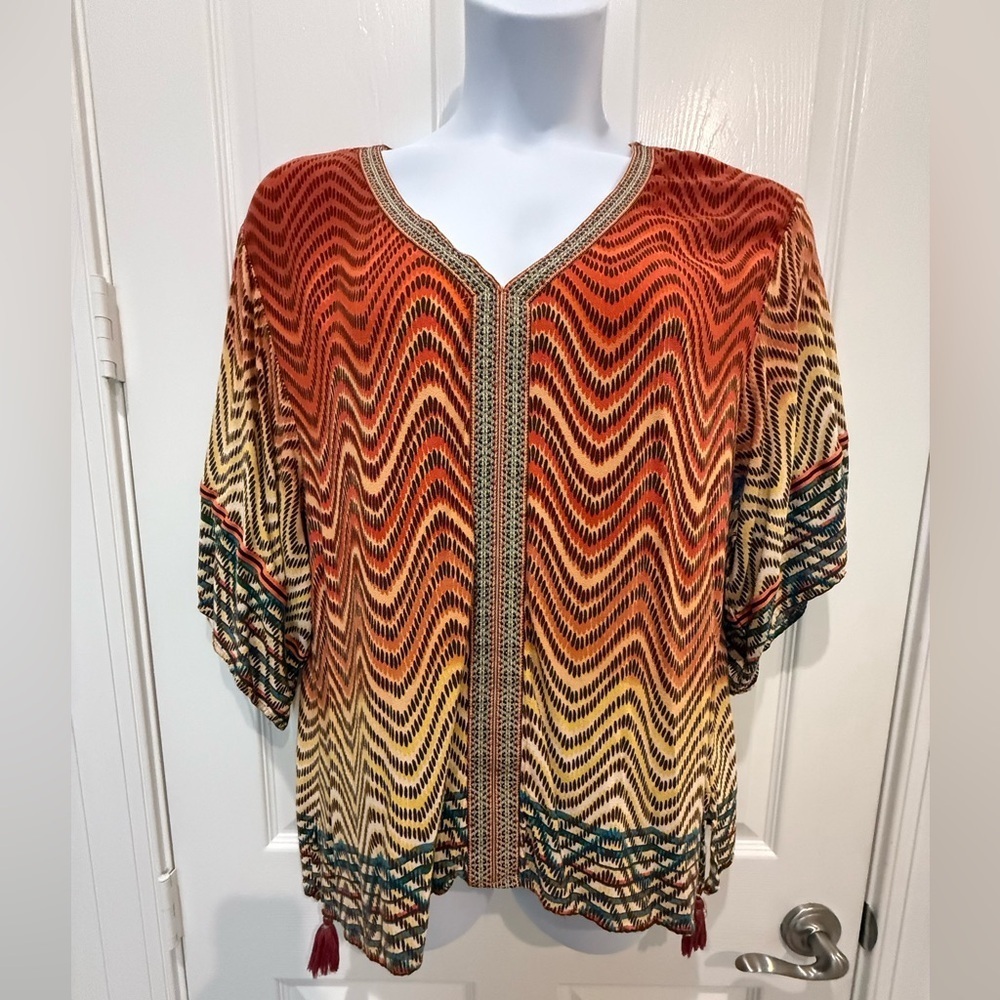 Democracy Women's Multicolor Zigzag Top size Large